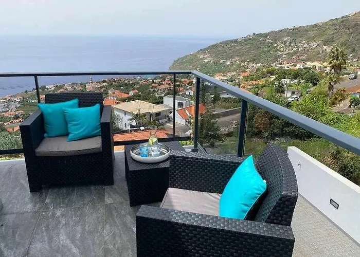 Shangri Sol - House * Arco da Calheta (Madeira)