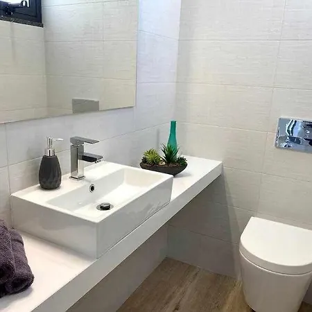 Shangri Sol - House Arco da Calheta (Madeira)