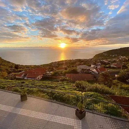 Casa de Férias Shangri Sol - House *