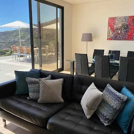 Shangri Sol - House Arco da Calheta (Madeira)